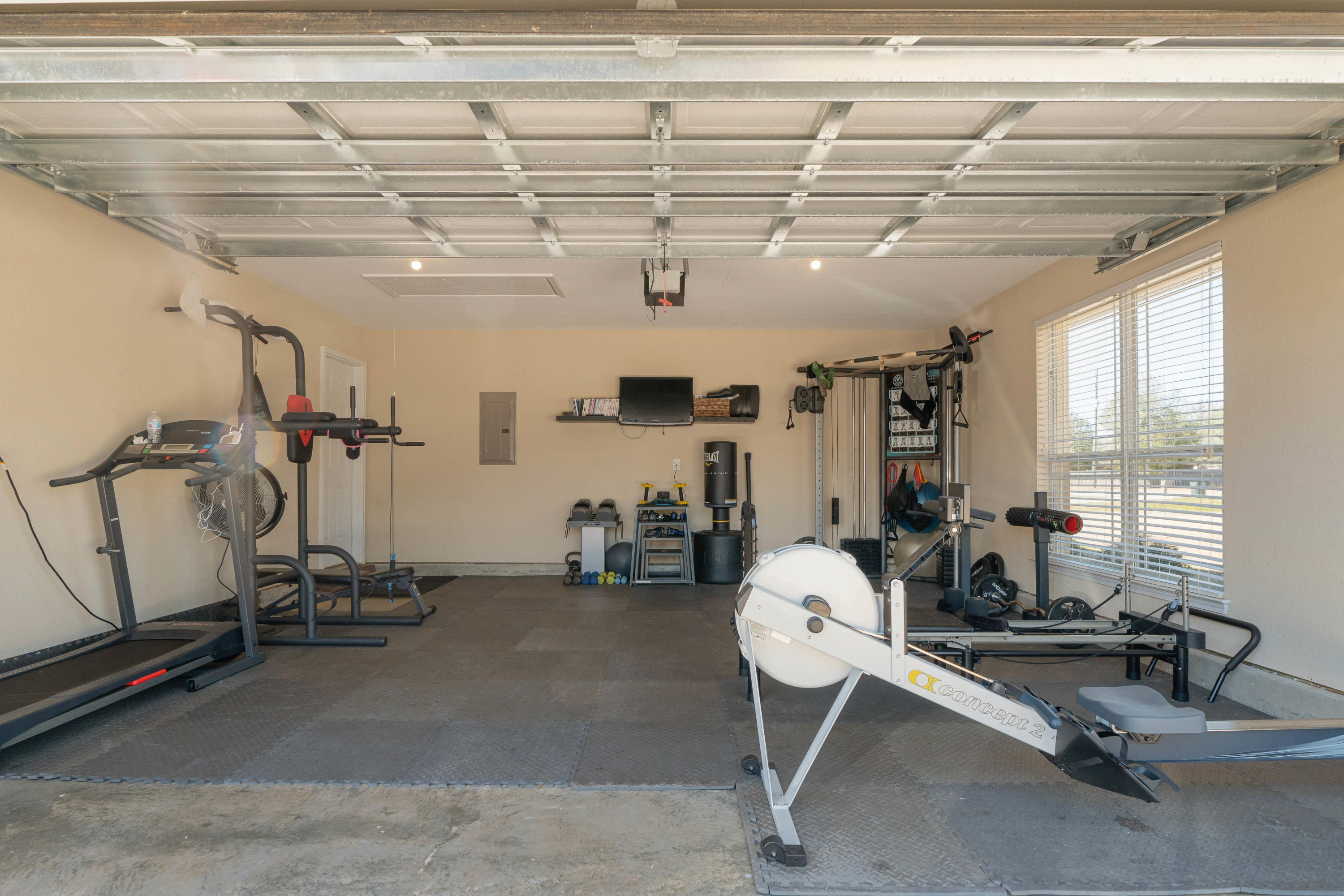 9935 Nichols Lake Road Milton, FL 32583 - Photo 36 of 40 a room with gym equipment