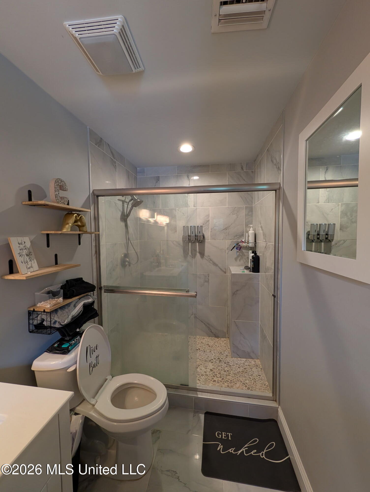 10198 Gorenflo Road D'Iberville, MS 39540 - Photo 10 of 16 Primary bathroom upstairs
