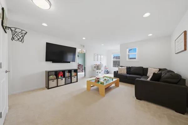 $549,999 | 247 Carole Street, Sugar Grove, IL 60554