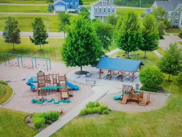 $549,999 | 247 Carole Street, Sugar Grove, IL 60554