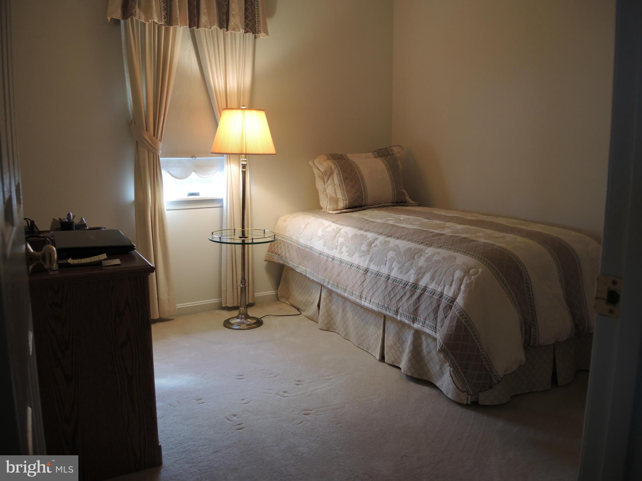 9620 Ridge View Drive Marshall, VA 20115 - Photo 22 of 30 Bedroom #2 - Upper Level