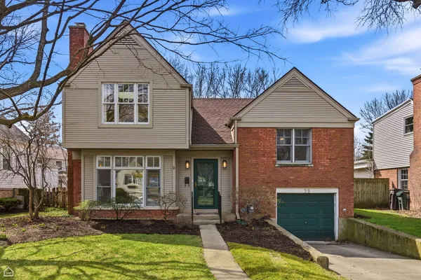 $599,000 | 98 Williamsburg Road, Evanston, IL 60203