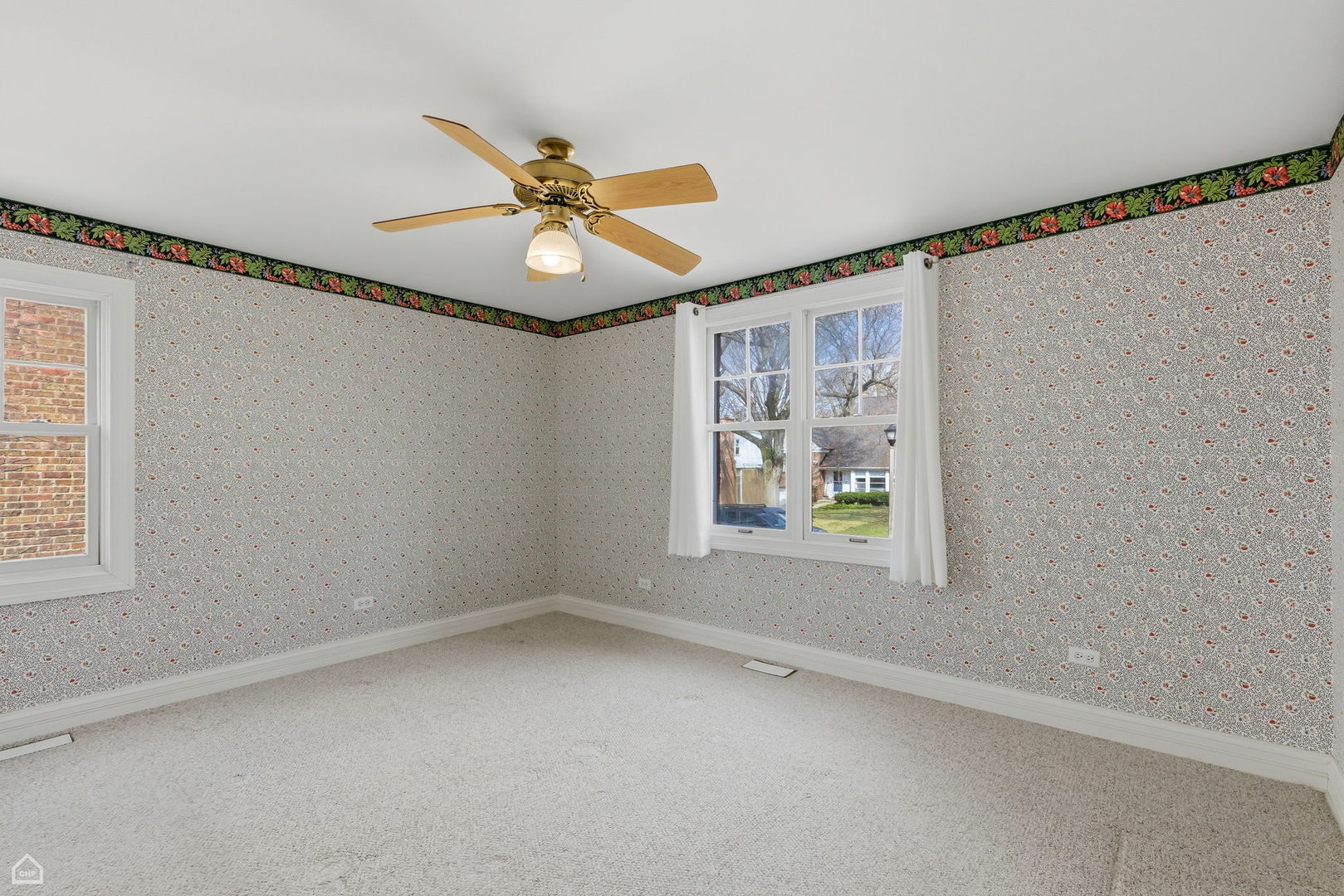 98 Williamsburg Road Evanston, IL 60203 - Photo 14 of 25