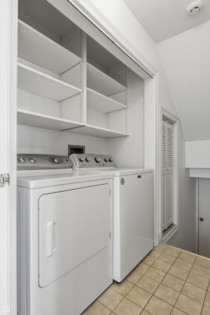 98 Williamsburg Road Evanston, IL 60203 - Photo 17 of 25