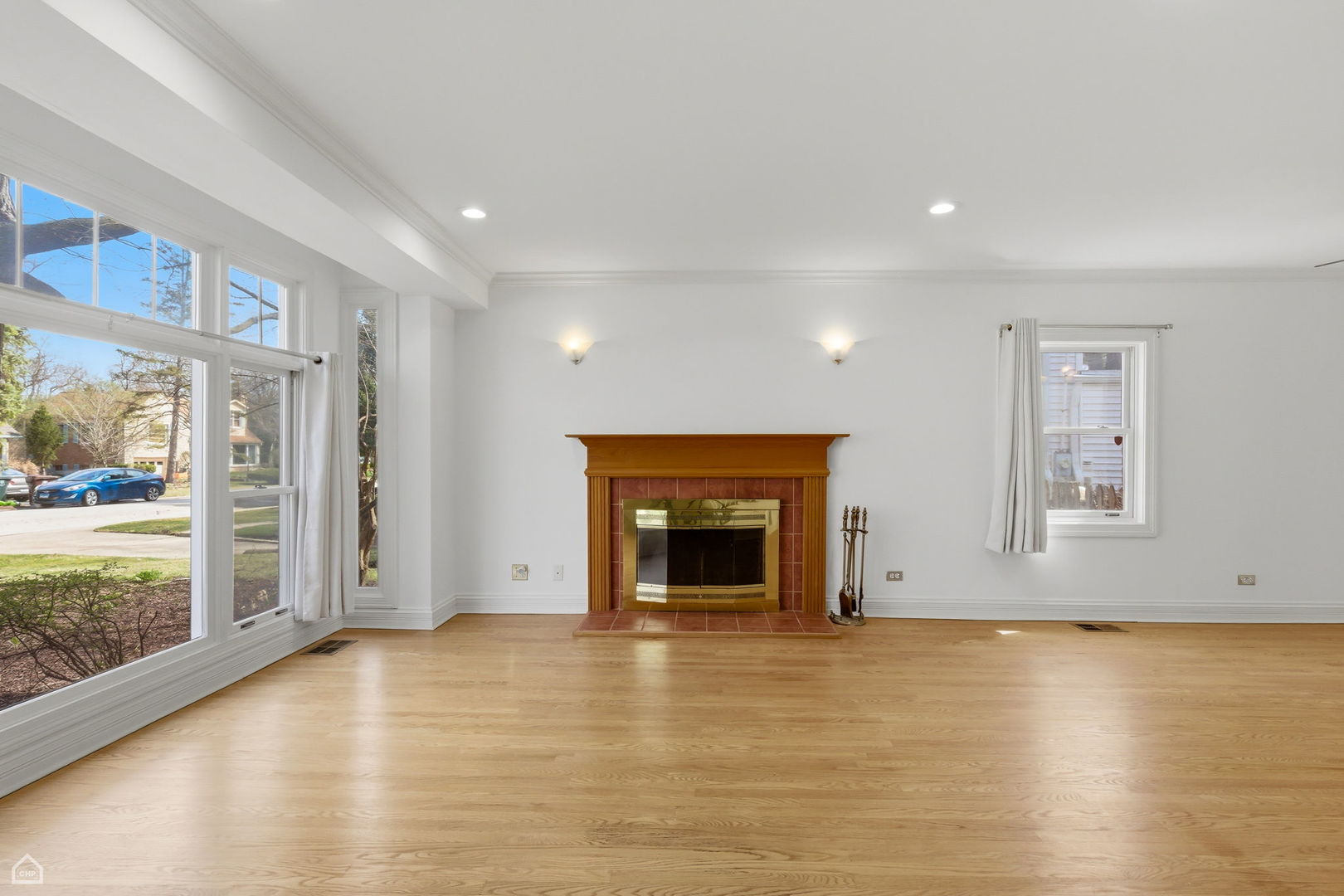 98 Williamsburg Road Evanston, IL 60203 - Photo 3 of 25