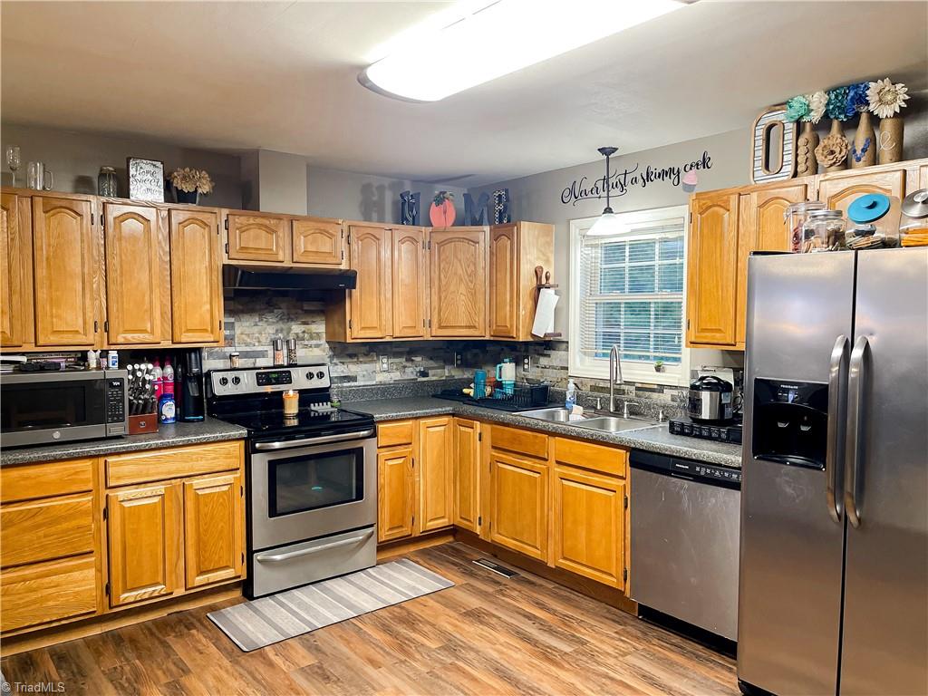 475 Ridge Road Dobson, NC 27017 - Photo 7 of 35