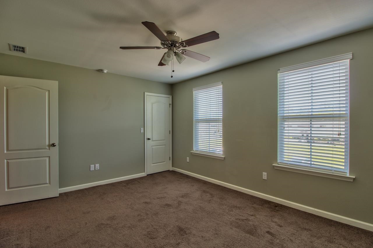 2003 Bloomington Avenue, Unit 8S Tallahassee, FL 32304 - Photo 29 of 34