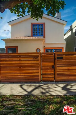 $9,000 | 2515 Ocean Avenue, Venice, CA 90291