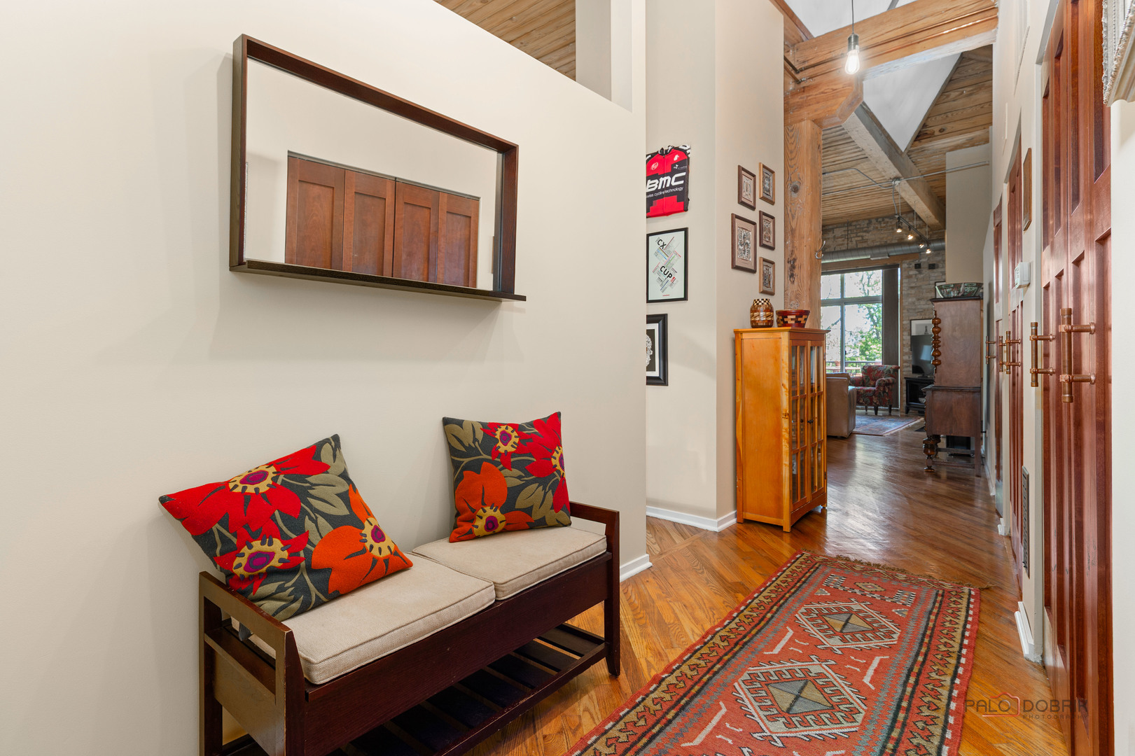 1801 West Larchmont Avenue, Unit 305 Chicago, IL 60613 - Photo 8 of 36