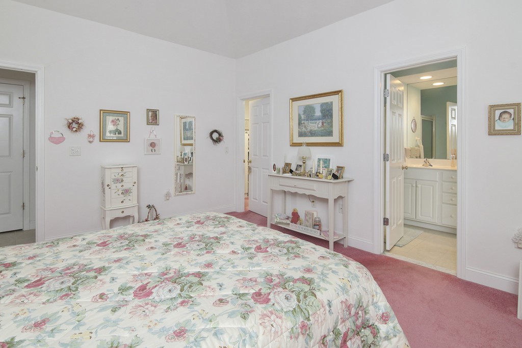 7 Prestwick Road, Unit 7 Bourne, MA 02532 - Photo 12 of 20