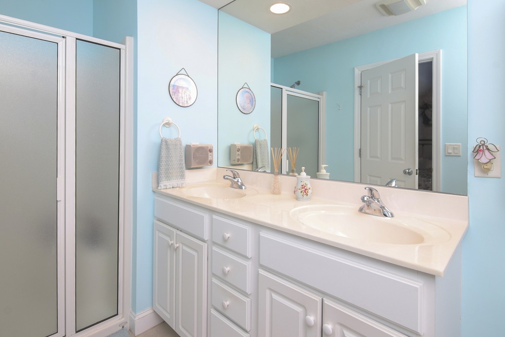 7 Prestwick Road, Unit 7 Bourne, MA 02532 - Photo 13 of 20