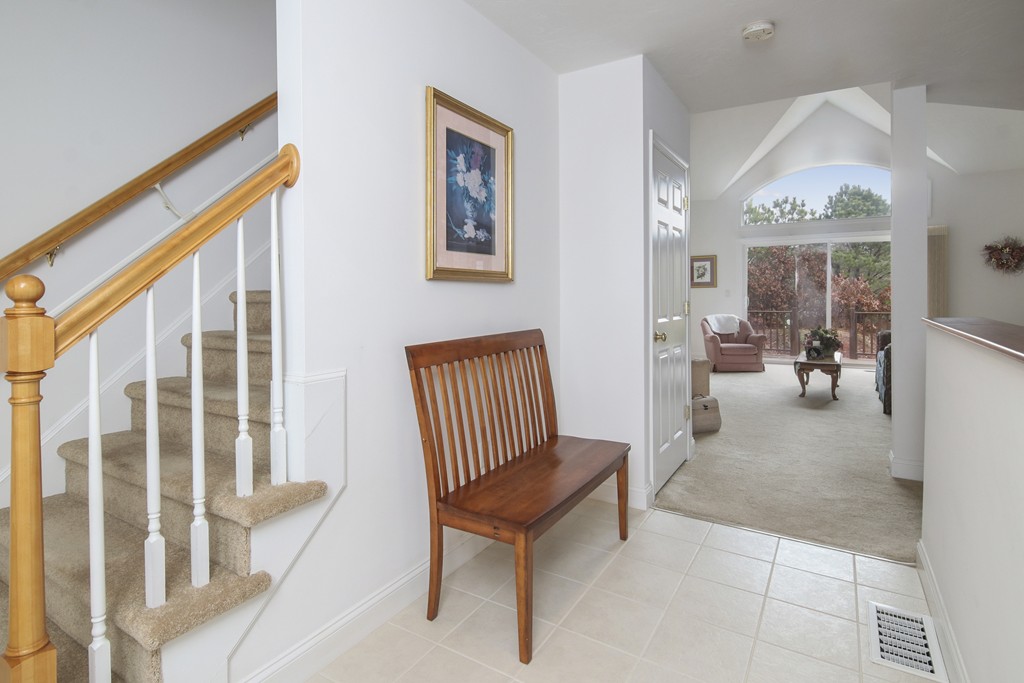 7 Prestwick Road, Unit 7 Bourne, MA 02532 - Photo 4 of 20