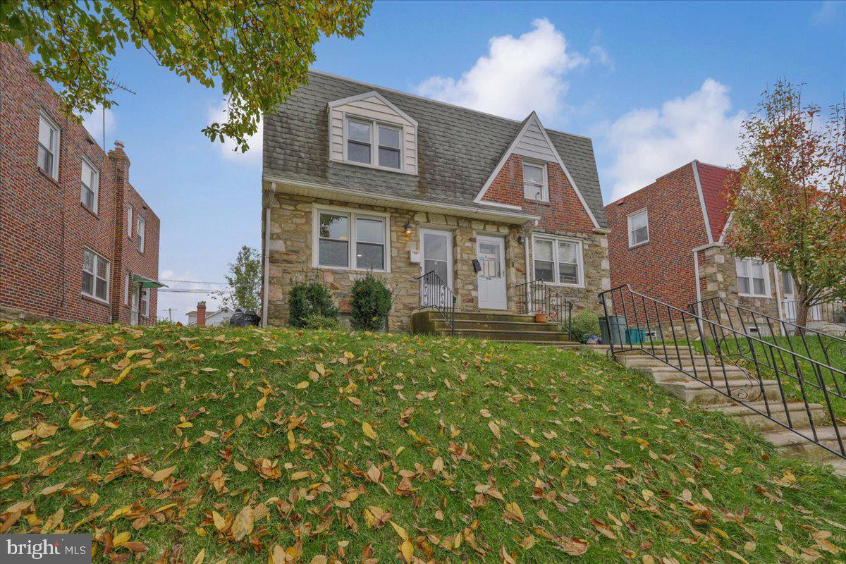 1314 Faunce Street Philadelphia, PA 19111 - Photo 1 of 32