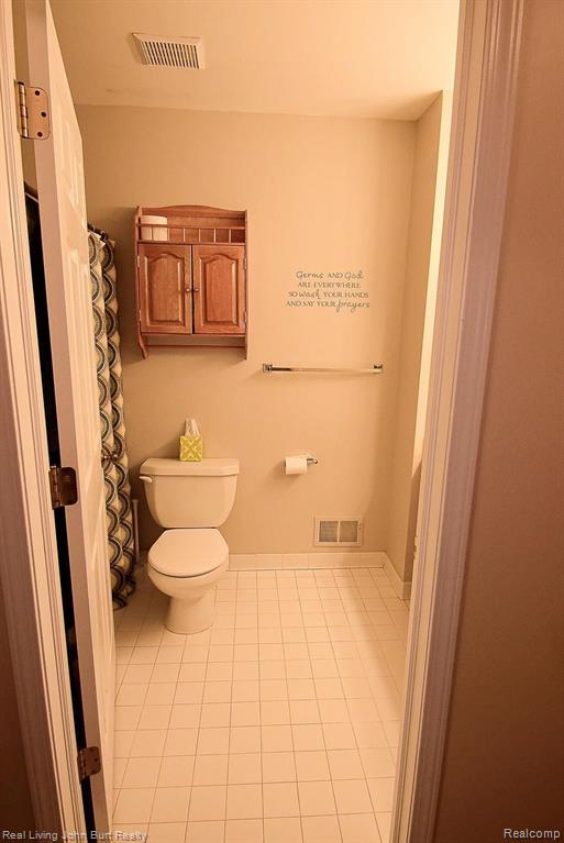 3072 High Pointe Ridge Road Lake Orion, MI 48359 - Photo 10 of 11