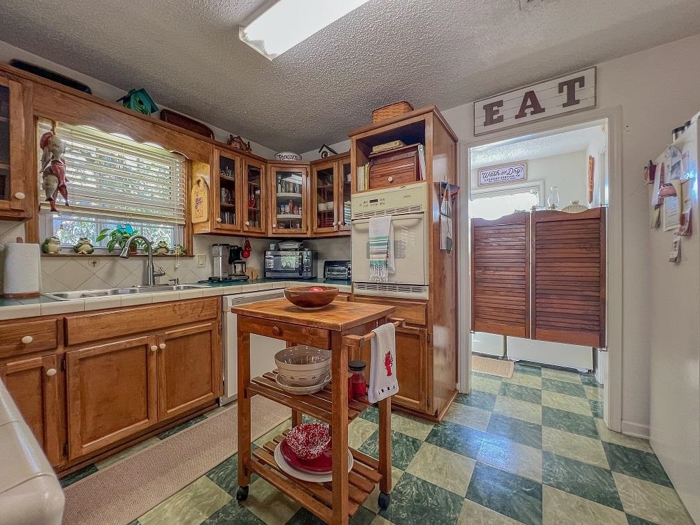 7648 River Road Milton, FL 32583 - Photo 10 of 47 Gallery Image 10