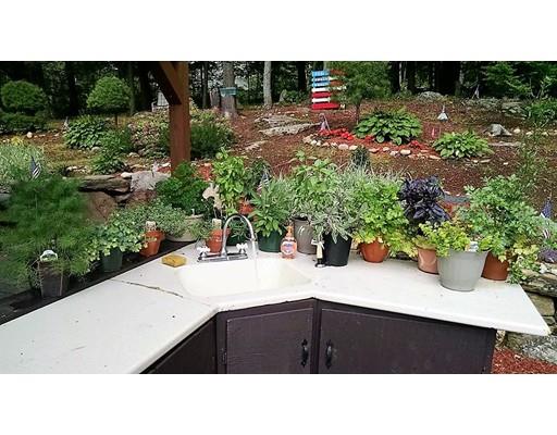23 Russell Stage Road Blandford, MA 01008 - Photo 3 of 29 Gallery Image 3