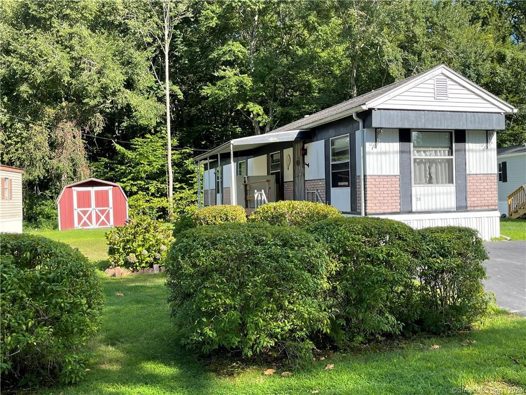 21 Pacemaker Avenue Norwich, CT 06360 - Photo 1 of 1 Home and Shed