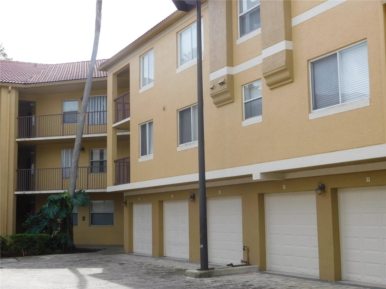 741 North Pine Island Road, Unit 307 Plantation, FL 33324 - Photo 1 of 18 Photo 1