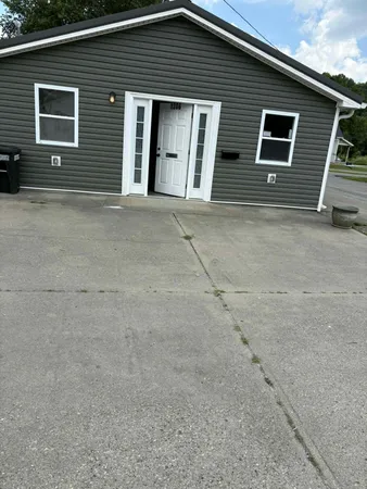 $92,900 | 1206 West Shelby Street, Falmouth, KY 41040