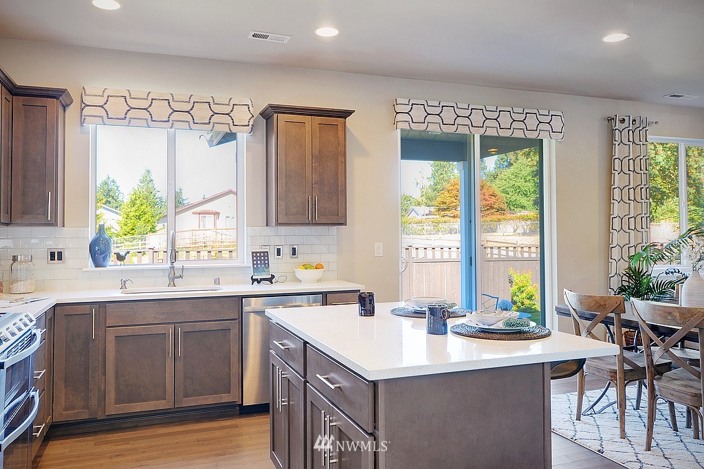 16218 5th Avenue Southeast Bothell, WA 98012 - Photo 6 of 25