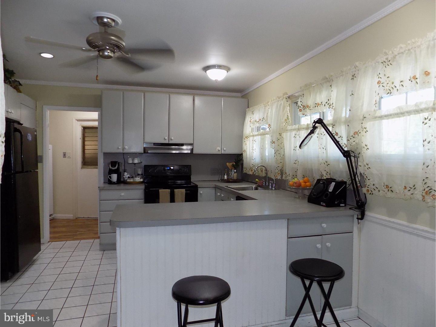 8 Fallenrock Road Levittown, PA 19056 - Photo 12 of 22 Kitchen