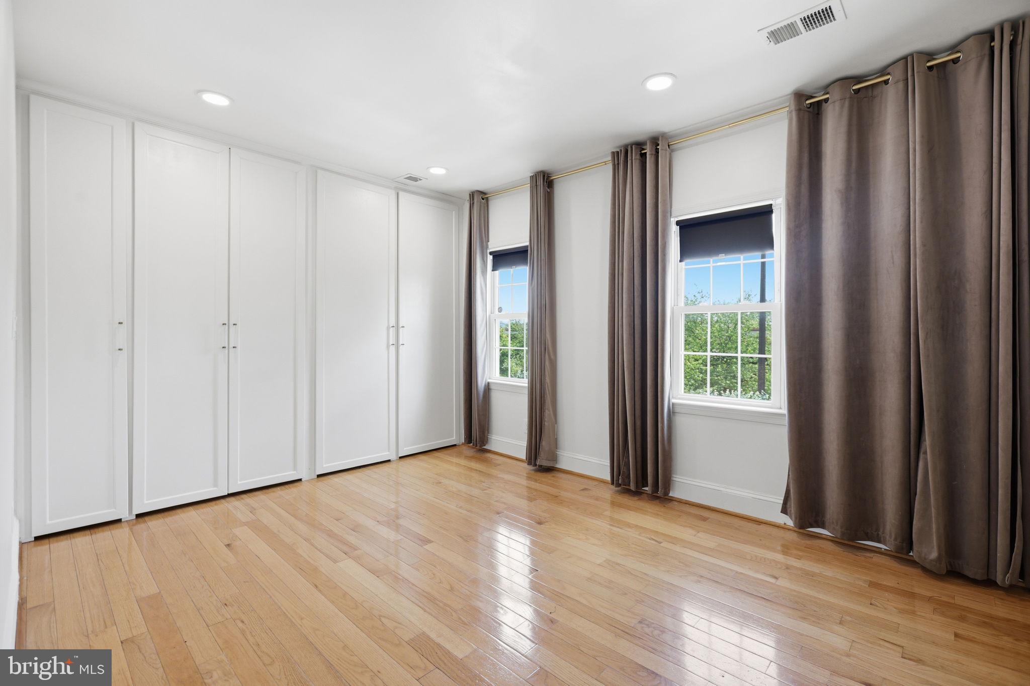 708 I Street Southeast, Unit A Washington, DC 20003 - Photo 20 of 31 Large primary with custom closets