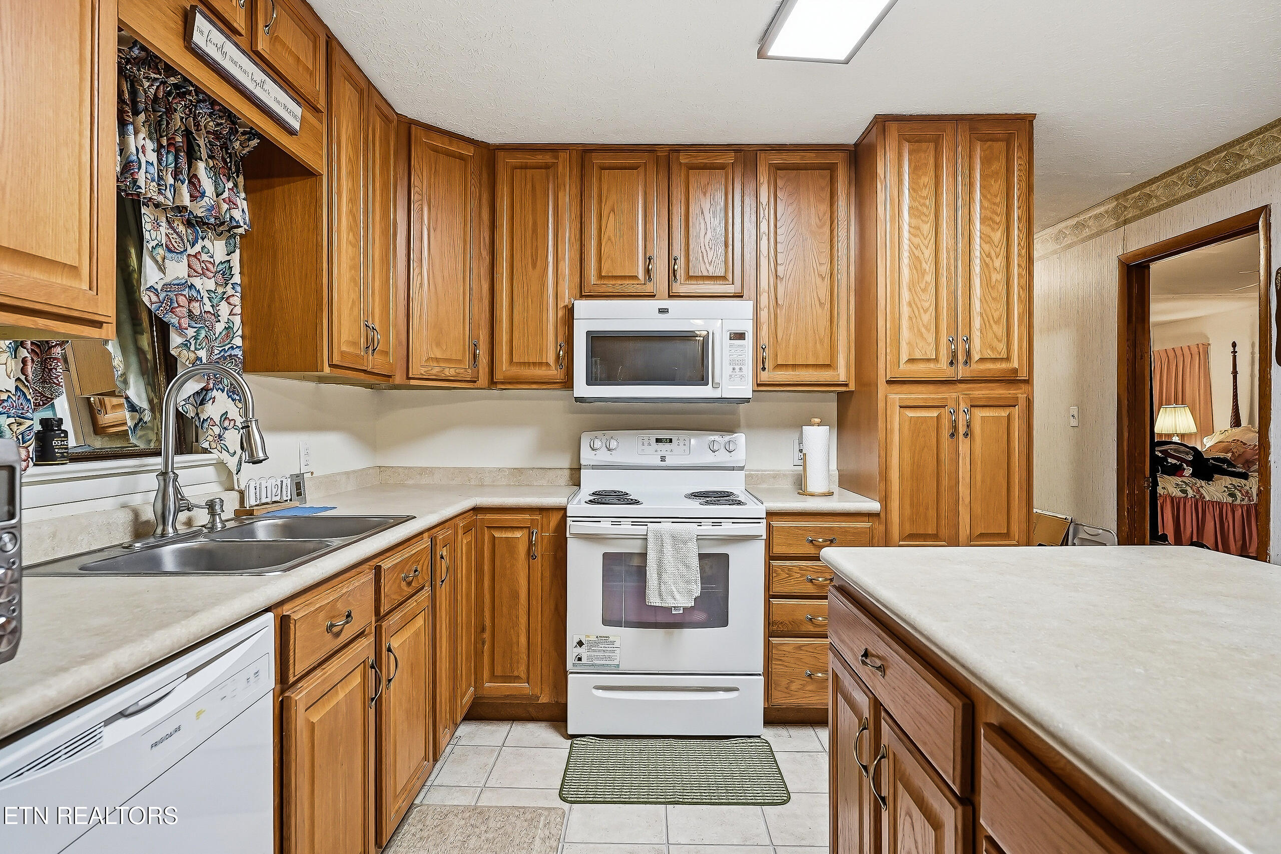 2650 Cook Road Crossville, TN 38571 - Photo 22 of 51 022_BLP05748_replaced_camera
