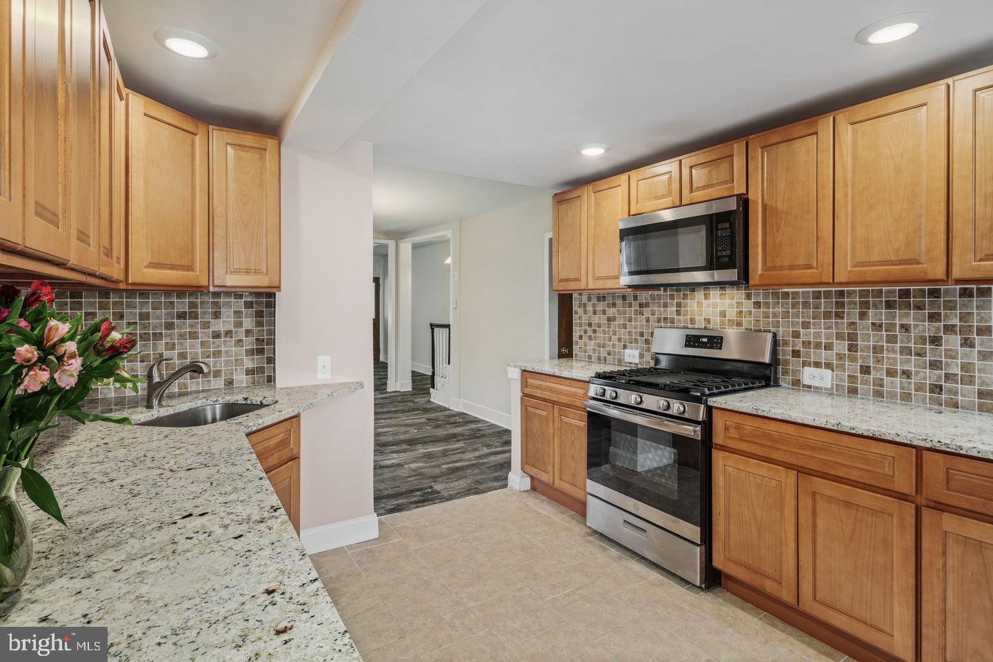 200 Landover Road Bryn Mawr, PA 19010 - Photo 7 of 30 Kitchen w/ Granite and Stainless Steel Appliances