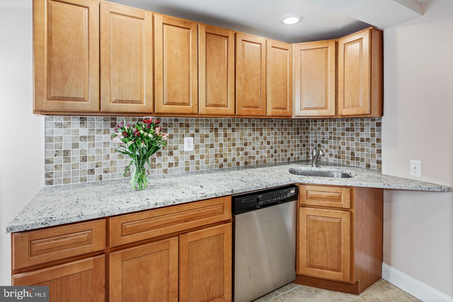 200 Landover Road Bryn Mawr, PA 19010 - Photo 8 of 30 Kitchen w/ Granite and Stainless Steel Appliances