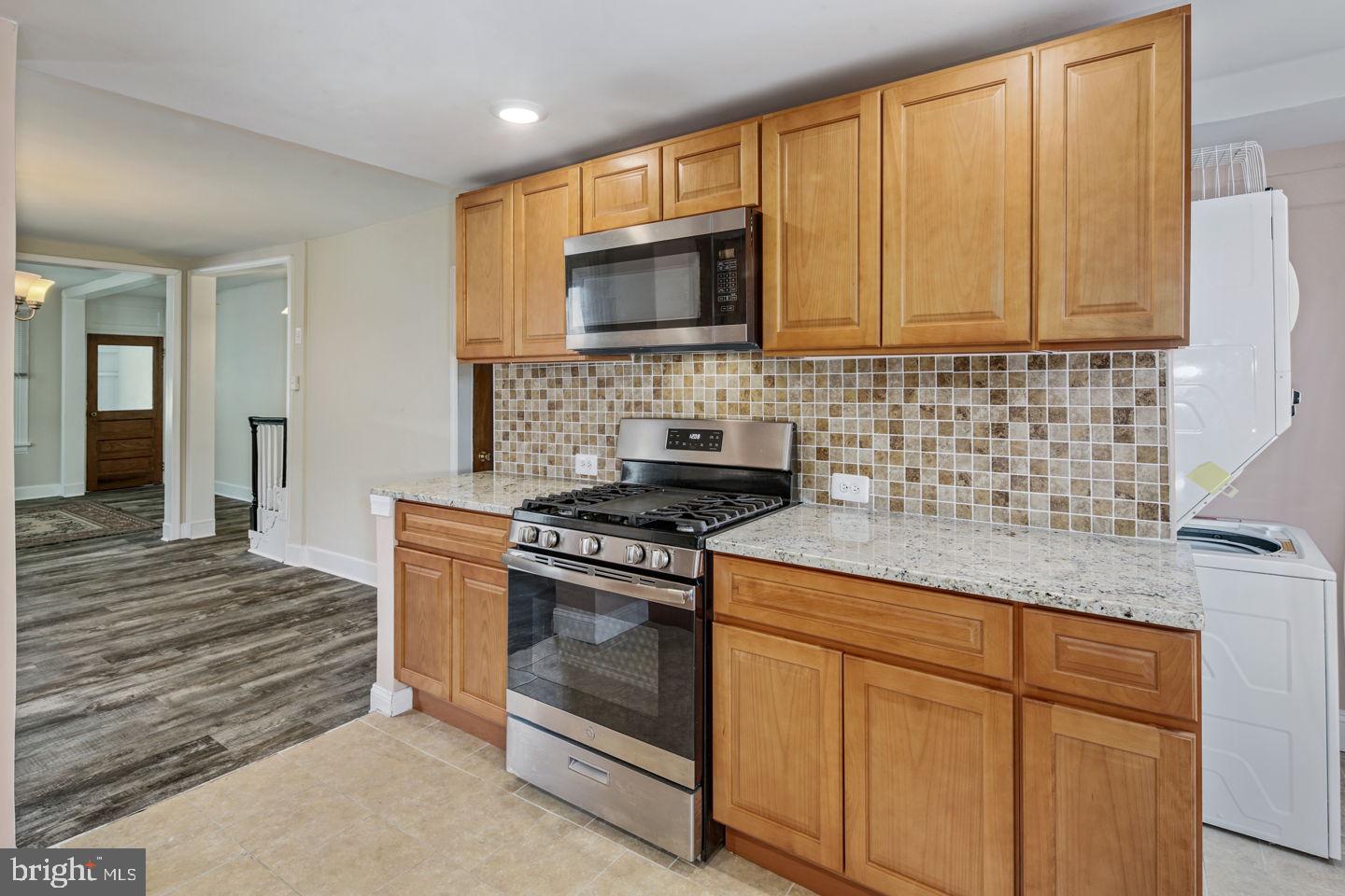 200 Landover Road Bryn Mawr, PA 19010 - Photo 9 of 30 Kitchen w/ Granite and Stainless Steel Appliances