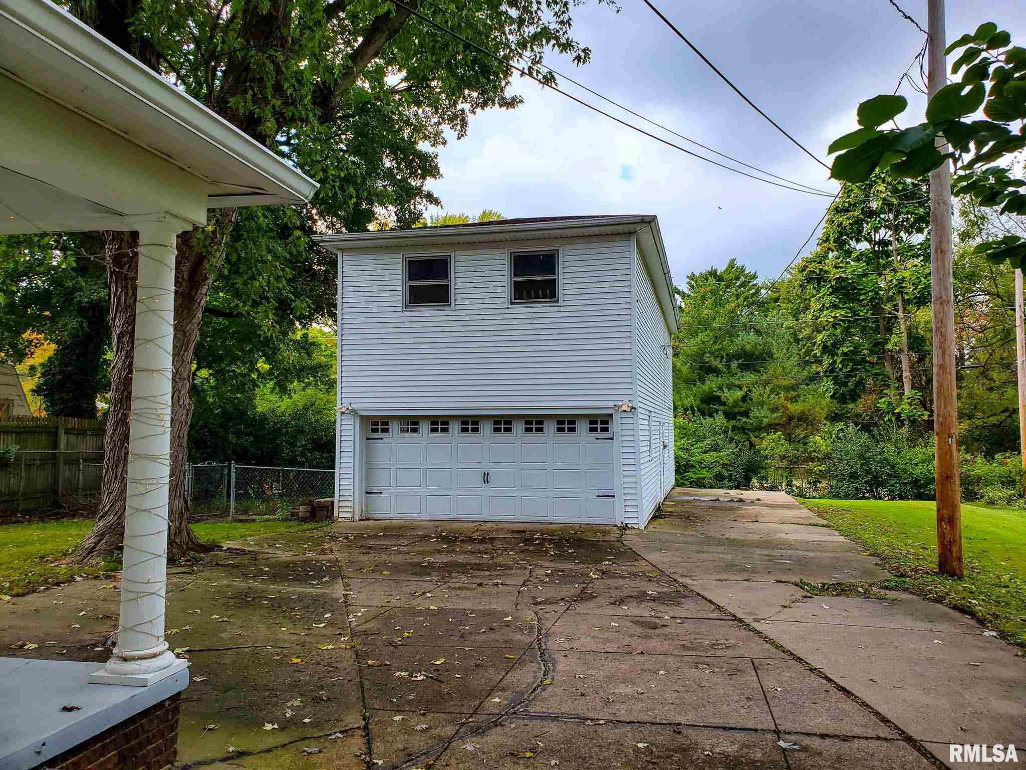 1475 North 3rd Street Springfield, IL 62702 - Photo 4 of 21