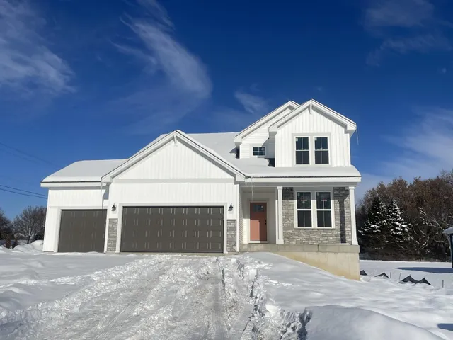 $678,900 | N101W17188 Tanglewood Drive, Germantown, WI 53022