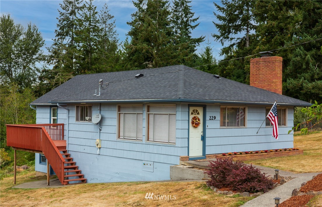 229 Williams Finney Road Kelso, WA 98626 - Photo 2 of 15 Gallery Image 2