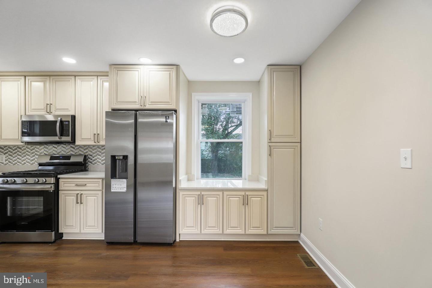 5011 Nantucket Road College Park, MD 20740 - Photo 13 of 35