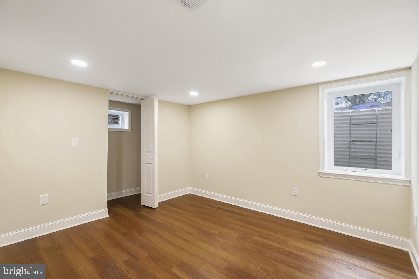 5011 Nantucket Road College Park, MD 20740 - Photo 27 of 35