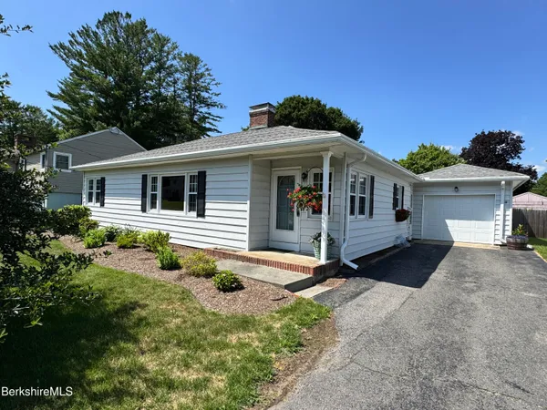 $349,900 | 112 Gamwell Avenue, Pittsfield, MA 01201