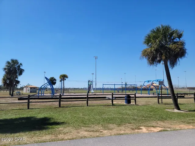 $2,200 | 291 Bayou Bend Lane, Panama City, FL 32404