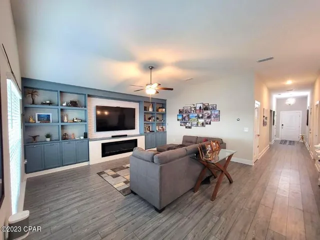 $2,200 | 291 Bayou Bend Lane, Panama City, FL 32404