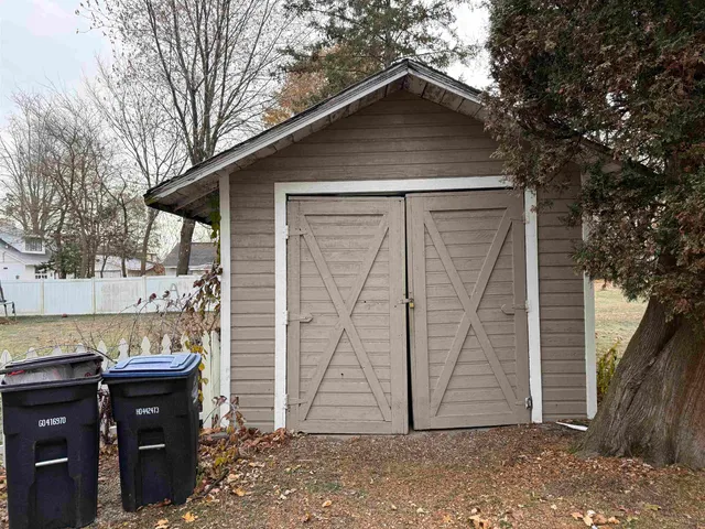 $195,000 | 410 South Sawyer Street, Shawano, WI 54166