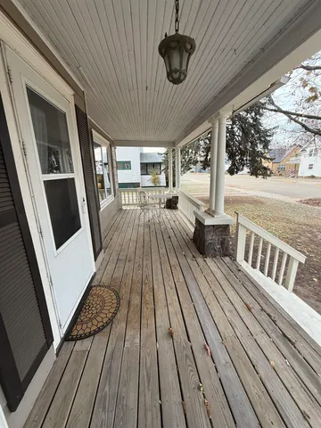 $195,000 | 410 South Sawyer Street, Shawano, WI 54166