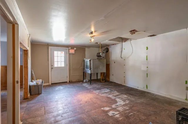 $250,000 | 11 Main Street, Greenville, NH 03048