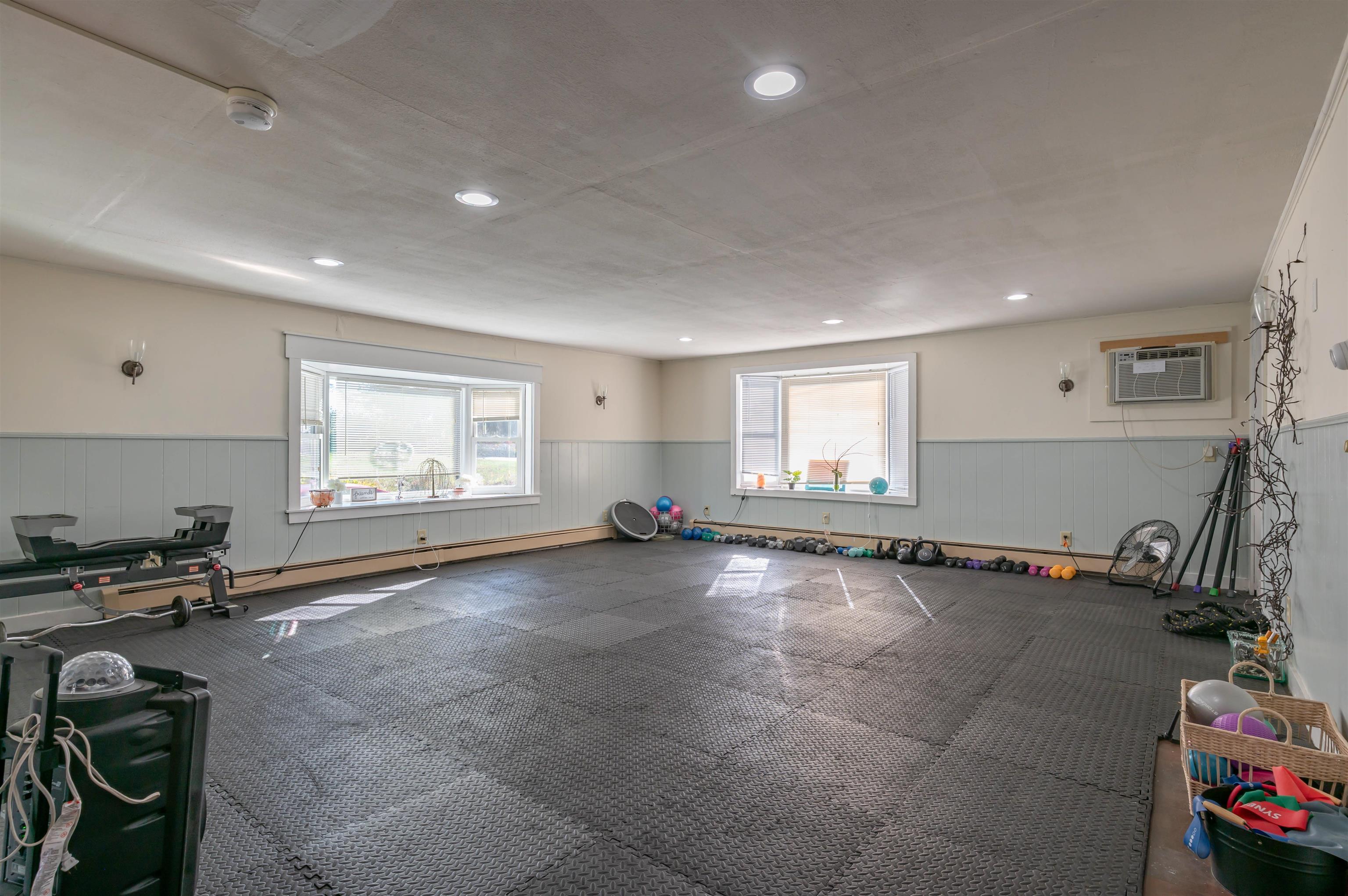 11 Main Street Greenville, NH 03048 - Photo 5 of 37