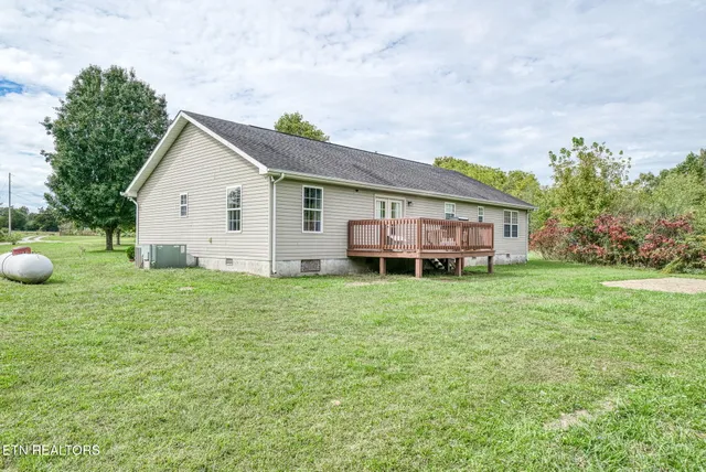 $344,900 | 2047 Todd Road, Clarkrange, TN 38553