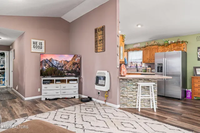 $344,900 | 2047 Todd Road, Clarkrange, TN 38553