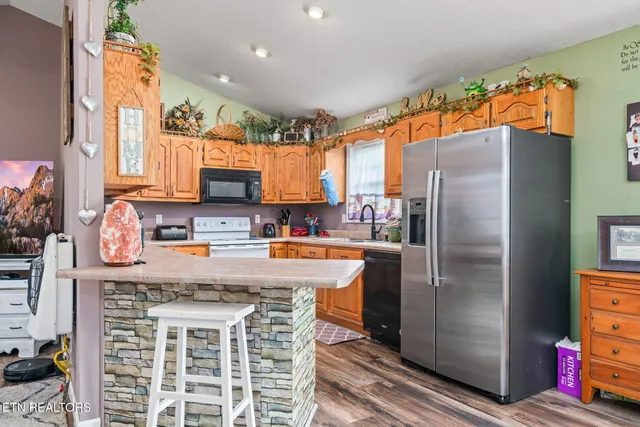 $344,900 | 2047 Todd Road, Clarkrange, TN 38553