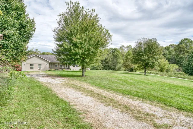 $344,900 | 2047 Todd Road, Clarkrange, TN 38553