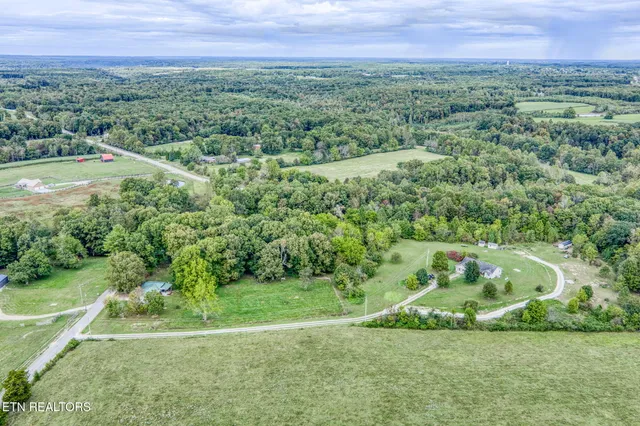 $344,900 | 2047 Todd Road, Clarkrange, TN 38553