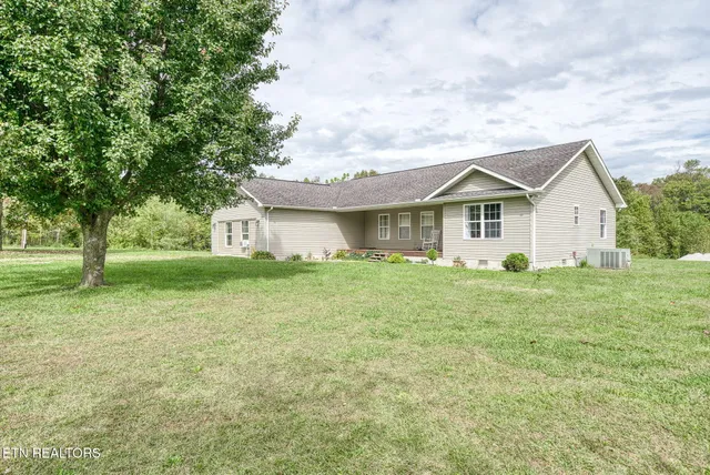 $344,900 | 2047 Todd Road, Clarkrange, TN 38553