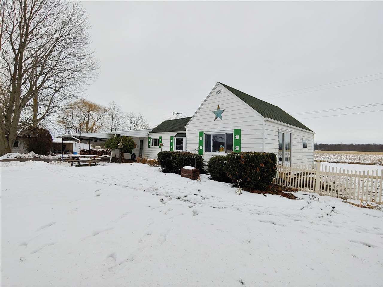 15753 West Brant Road Brant, MI 48614 - Photo 2 of 22
