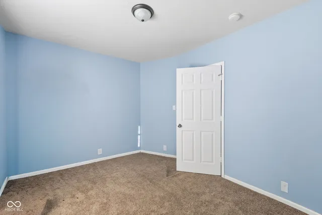 $259,000 | 33 North Sherman Drive, Indianapolis, IN 46201